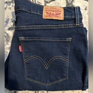Levi’s Dark Blue Women's Stretch Skinny Jeans, size 14